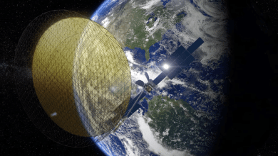 concepcao-artistica-do-satelite-viasat 3-americas-mostra-como-sua-enorme-antena-deveria-ficar-no-espaco-1689629245701_v2_900x506